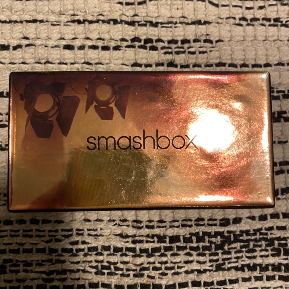Smashbox gold spotlight palette